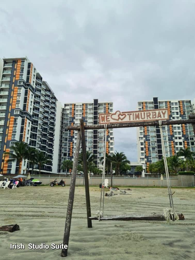 Timurbay By Irish Studio Suite Seaview Wifi Netflix Kuantan Esterno foto