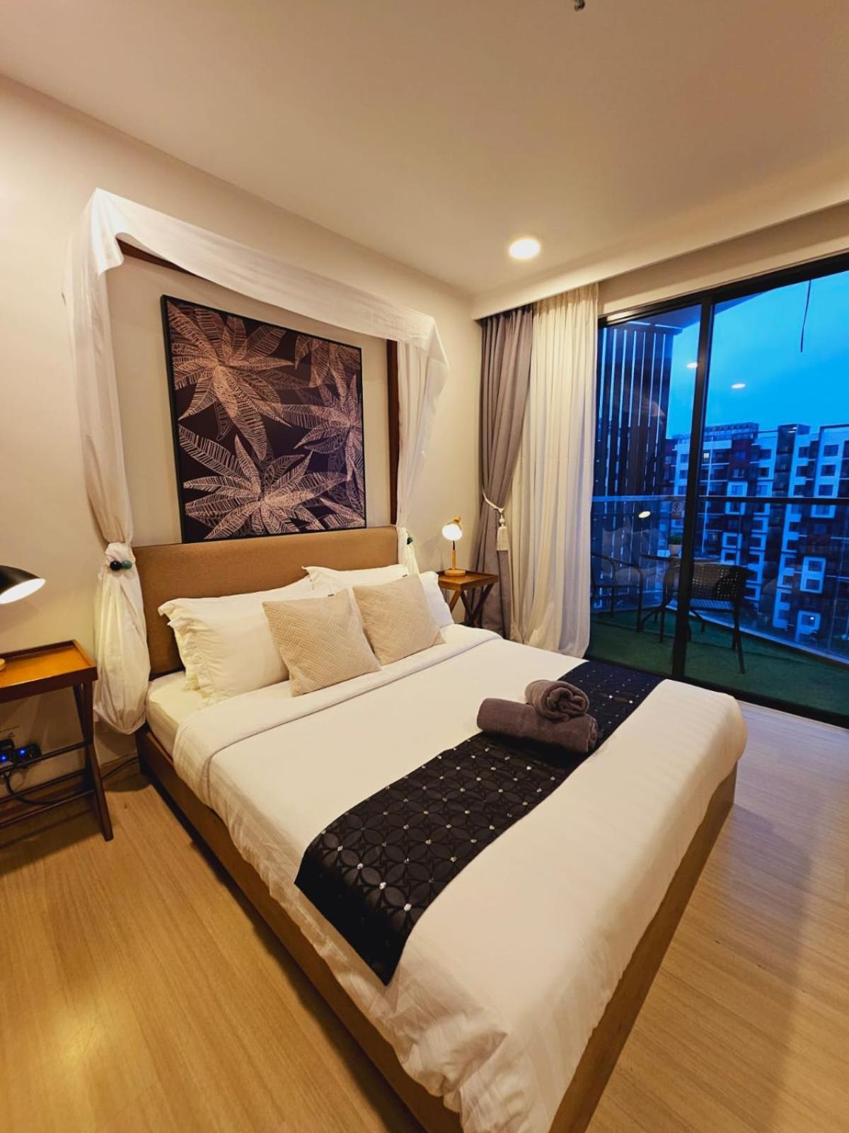 Timurbay By Irish Studio Suite Seaview Wifi Netflix Kuantan Esterno foto